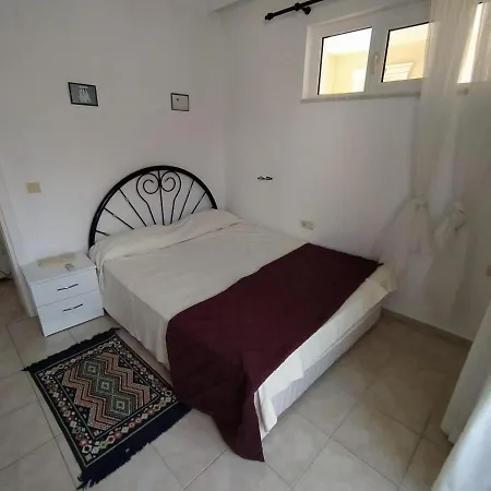 Bed and breakfast Aryam *