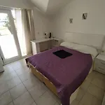 Aryam Bed & Breakfast
